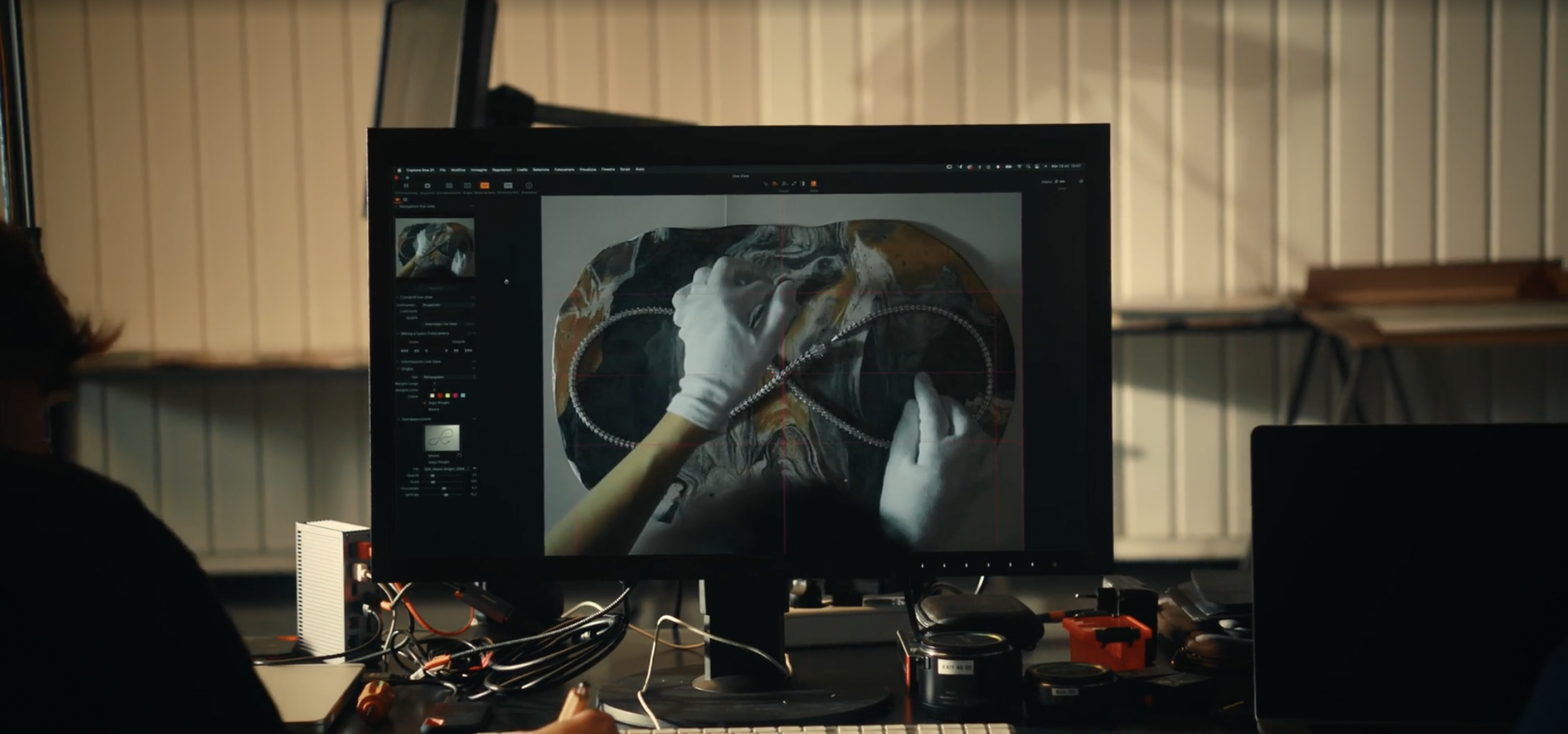 Editing screen showing the Bvlgari Serpenti necklace on Elena Pelosi’s marbled ceramic, behind the scenes of the shoot.