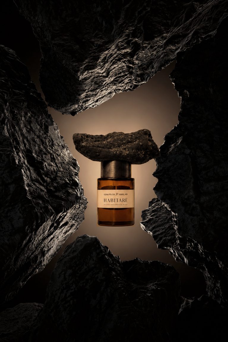 HABITARE Special Racing Edition: bottle framed by dark lava rock